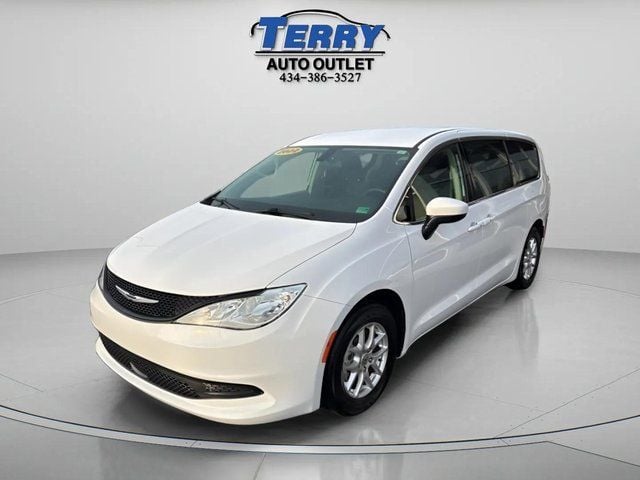 2022 Chrysler Voyager LX Photo in Boston VA 24592