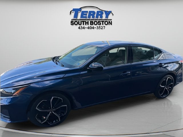 2023 Nissan Altima 2.5 SR Photo in Boston VA 24592