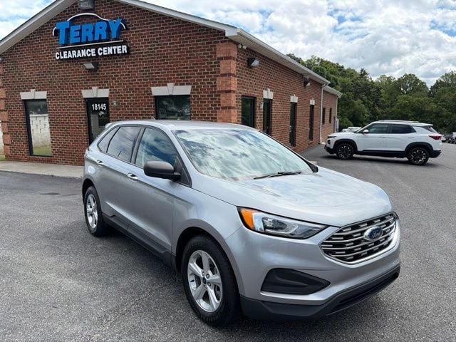 2021 Ford Edge SE Photo in Lynchburg VA 24502