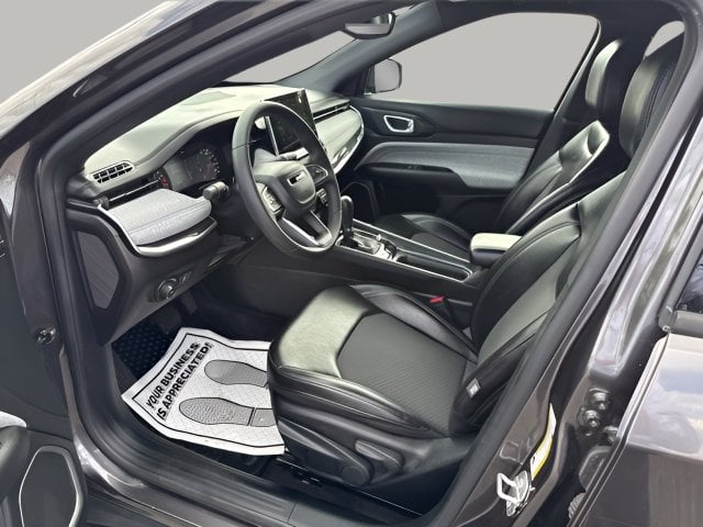 2023 Jeep Compass Latitude Photo in Lynchburg VA 24502