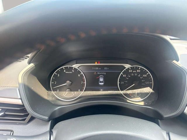 Pre-Owned 2024 Nissan Altima 2.5 SR - photo - 10