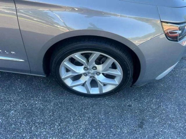 Pre-Owned 2019 Chevrolet Impala Premier - photo - 14