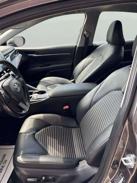 Pre-Owned 2024 Toyota Camry SE - photo - 8
