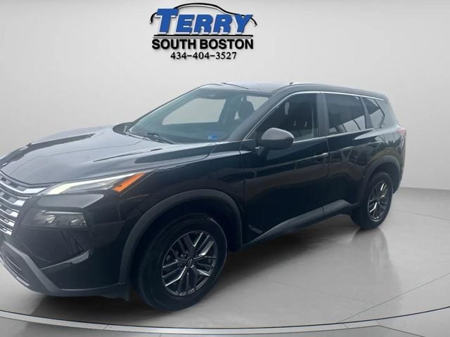 Pre-Owned 2024 Nissan Rogue S - photo - 2