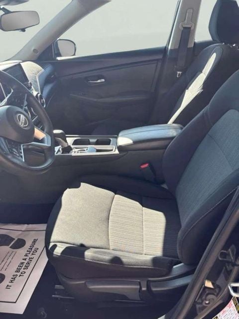 Pre-Owned 2024 Nissan Sentra SV - photo - 8