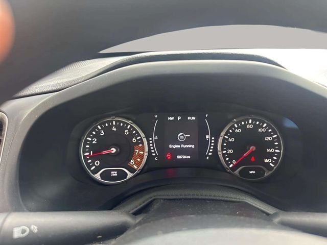 Pre-Owned 2023 Jeep Renegade Latitude - photo - 5