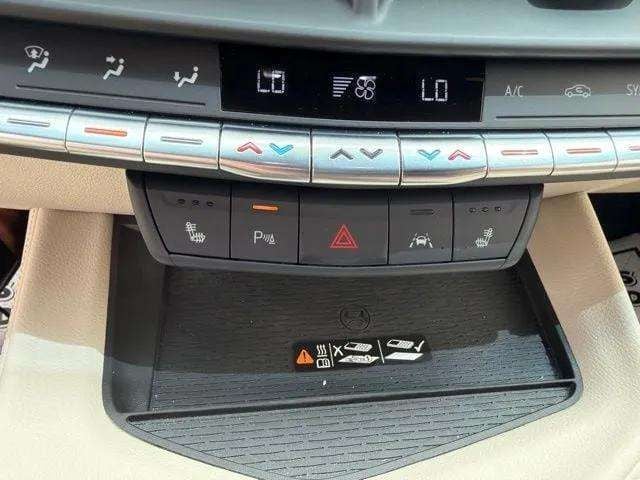 Pre-Owned 2024 Cadillac CT4 Luxury - photo - 16