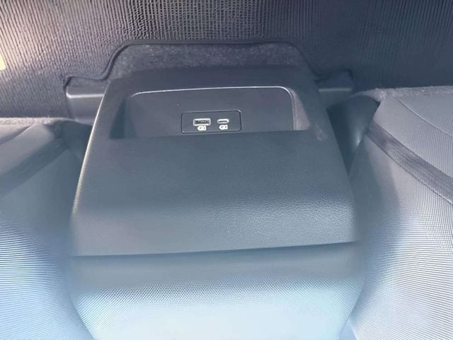 Pre-Owned 2022 Nissan Frontier S - photo - 10