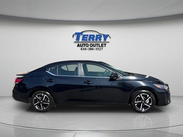 Pre-Owned 2024 Nissan Sentra SV - photo - 0