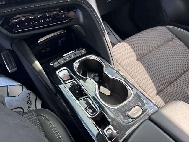 Pre-Owned 2023 Buick Envision Preferred - photo - 13
