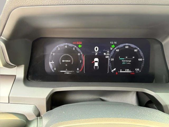 Pre-Owned 2025 Toyota Tacoma TRD Off-Road - photo - 13