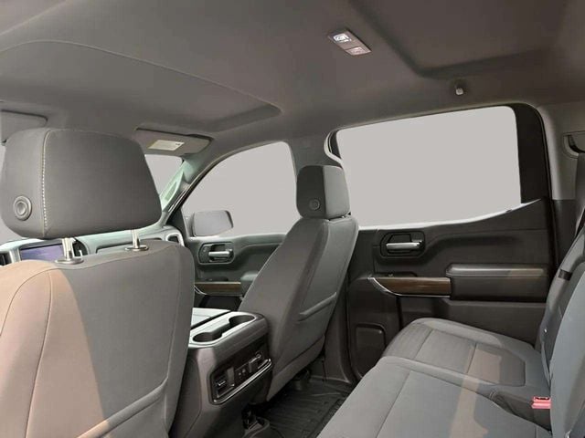 Pre-Owned 2021 Chevrolet Silverado 1500 RST - photo - 5