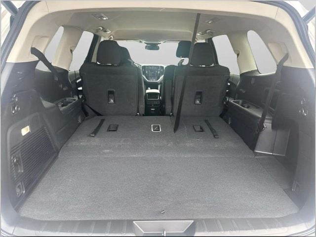 Pre-Owned 2025 Subaru Ascent Premium - photo - 12