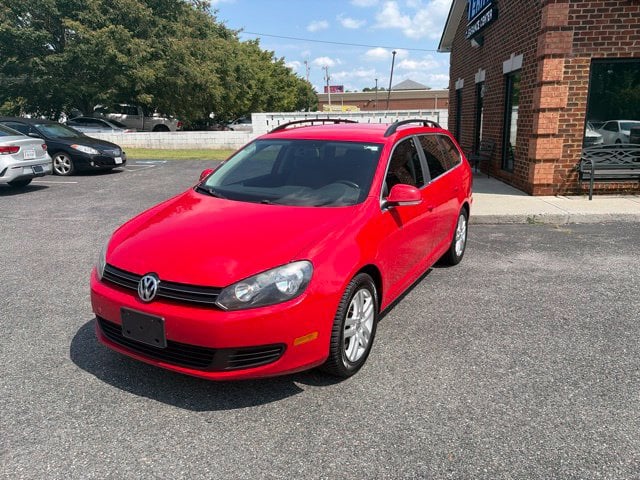 Pre-Owned 2013 Volkswagen Jetta SportWagen 2.0L TDI - photo - 1