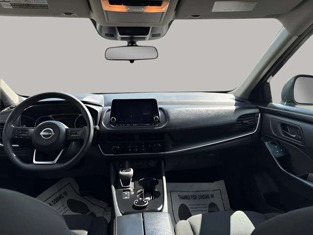 Pre-Owned 2024 Nissan Rogue S - photo - 6