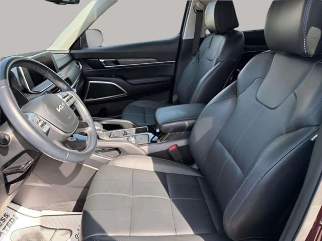 Pre-Owned 2022 Kia Telluride EX - photo - 24