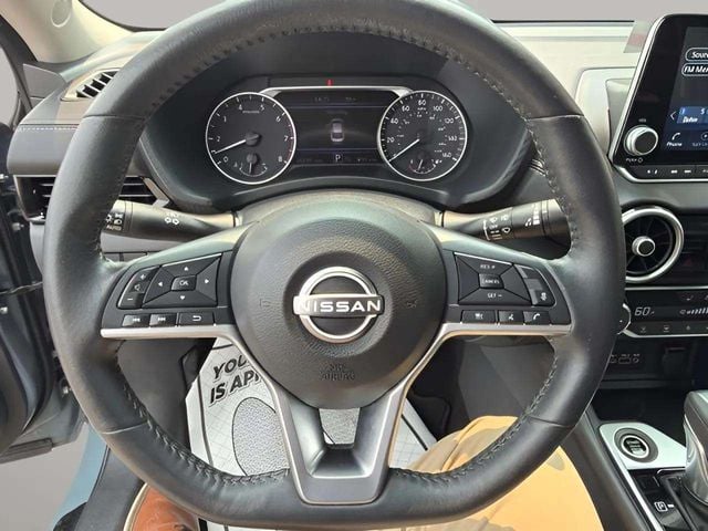 Pre-Owned 2024 Nissan Sentra SV - photo - 9