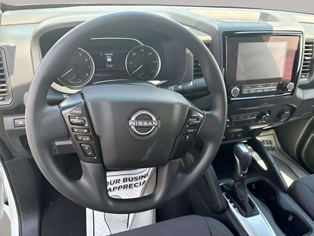 Pre-Owned 2022 Nissan Frontier S - photo - 7