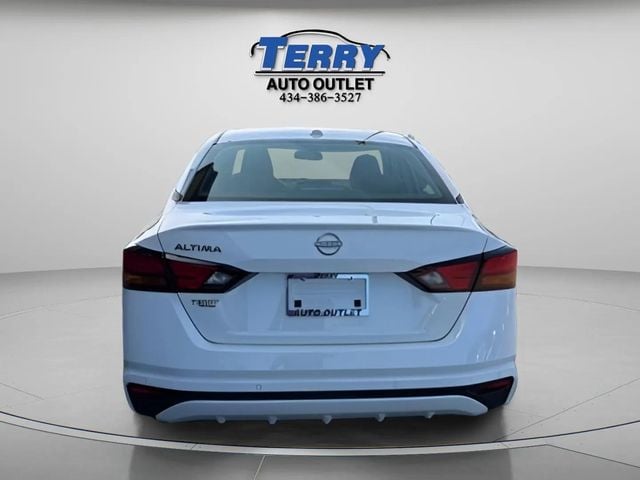 Pre-Owned 2025 Nissan Altima 2.5 SV - photo - 5