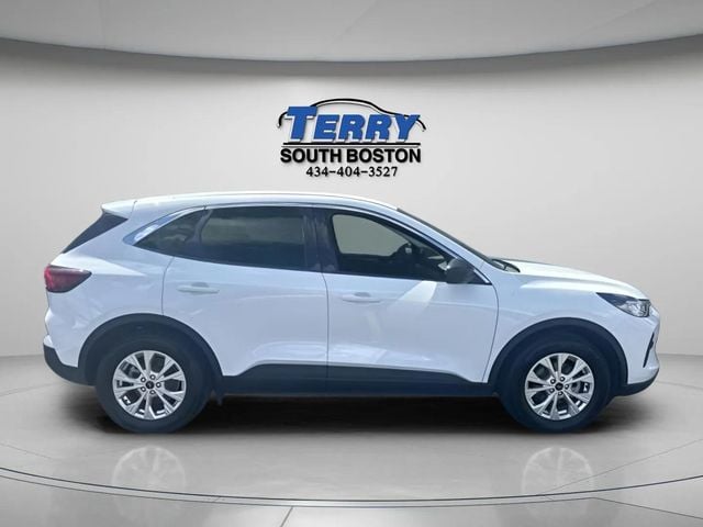 Pre-Owned 2024 Ford Escape Active - photo - 0