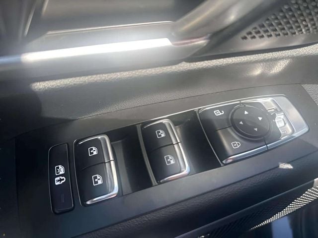Pre-Owned 2025 Kia Telluride S - photo - 10