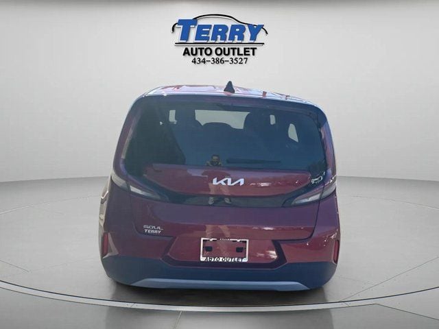 Pre-Owned 2024 Kia Soul LX - photo - 5