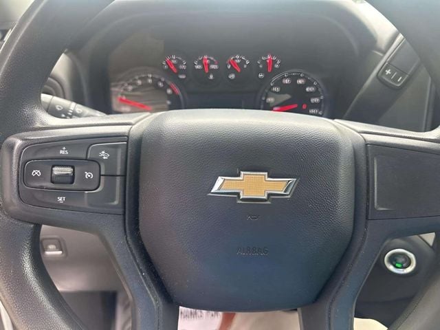 Pre-Owned 2022 Chevrolet Silverado 1500 WT - photo - 6