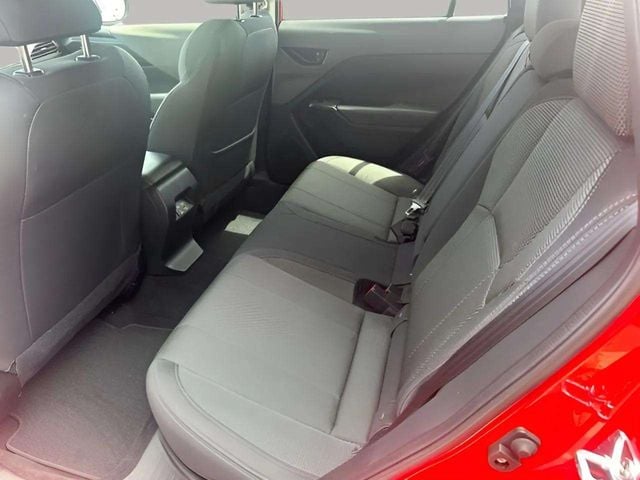 Pre-Owned 2024 Subaru Crosstrek Premium - photo - 14