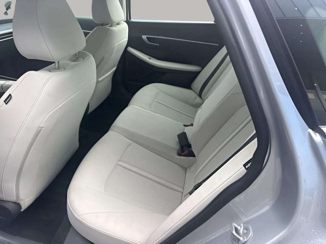 Pre-Owned 2025 Hyundai Sonata SEL - photo - 7