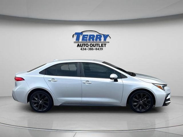 Pre-Owned 2023 Toyota Corolla SE - photo - 0