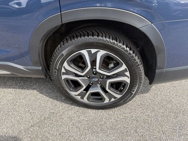 Pre-Owned 2024 Subaru Ascent Limited - photo - 35
