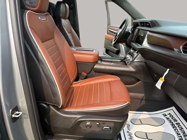 Pre-Owned 2024 GMC Yukon Denali Ultimate - photo - 33