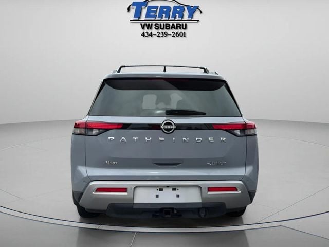 Pre-Owned 2022 Nissan Pathfinder Platinum - photo - 1