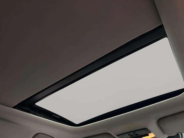 Pre-Owned 2022 Nissan Pathfinder Platinum - photo - 23