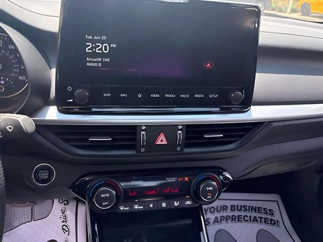Pre-Owned 2023 Kia Forte GT-Line - photo - 14