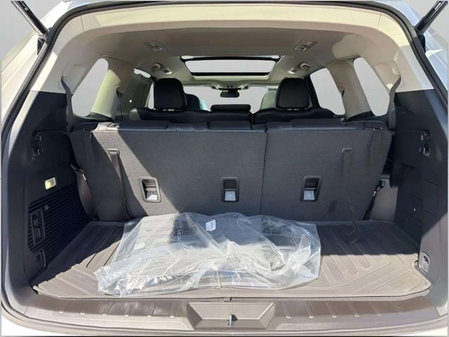 Pre-Owned 2025 Subaru Ascent Limited - photo - 9