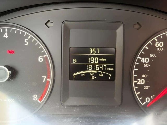Pre-Owned 2014 Volkswagen Jetta 2.0L S - photo - 11
