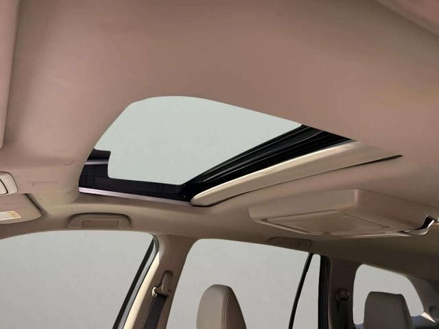 Pre-Owned 2019 Honda Pilot Touring - photo - 14