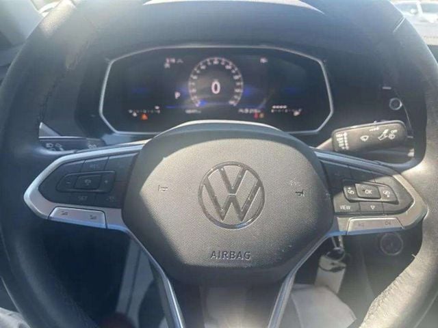 Pre-Owned 2024 Volkswagen Jetta 1.5T S - photo - 14