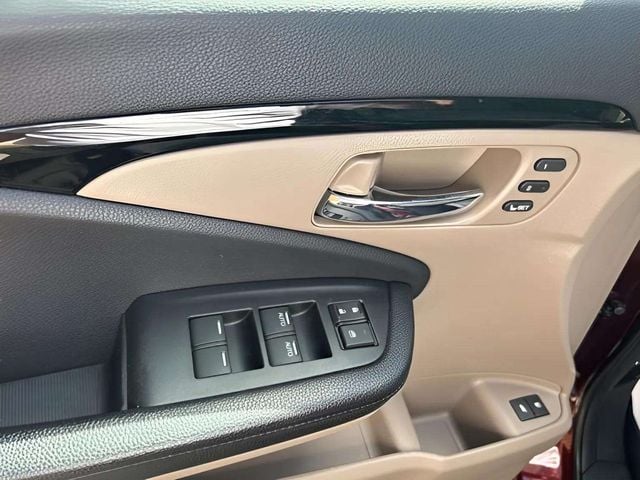 Pre-Owned 2019 Honda Pilot Touring - photo - 13