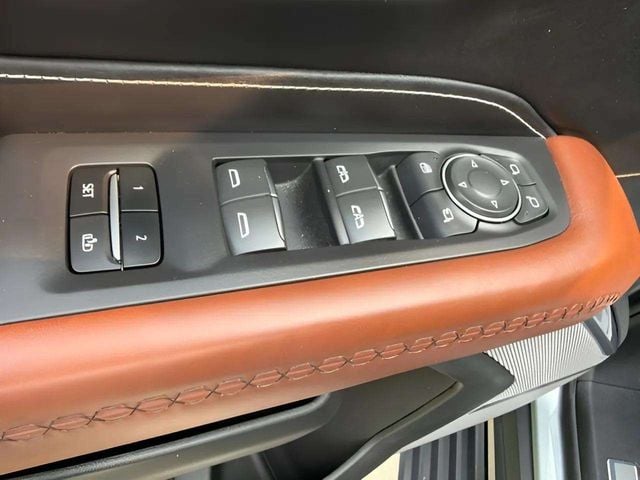 Pre-Owned 2024 GMC Yukon Denali Ultimate - photo - 27