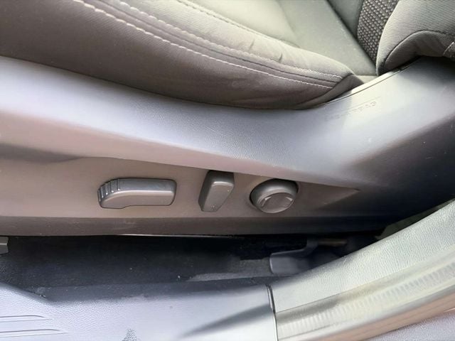 Pre-Owned 2020 Subaru Outback Premium - photo - 13