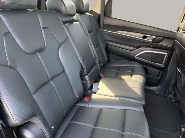Pre-Owned 2022 Kia Telluride EX - photo - 12