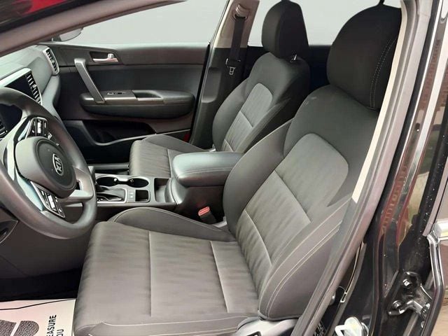 Pre-Owned 2021 Kia Sportage LX - photo - 7