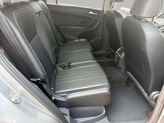 Pre-Owned 2023 Volkswagen Tiguan 2.0T SE - photo - 27