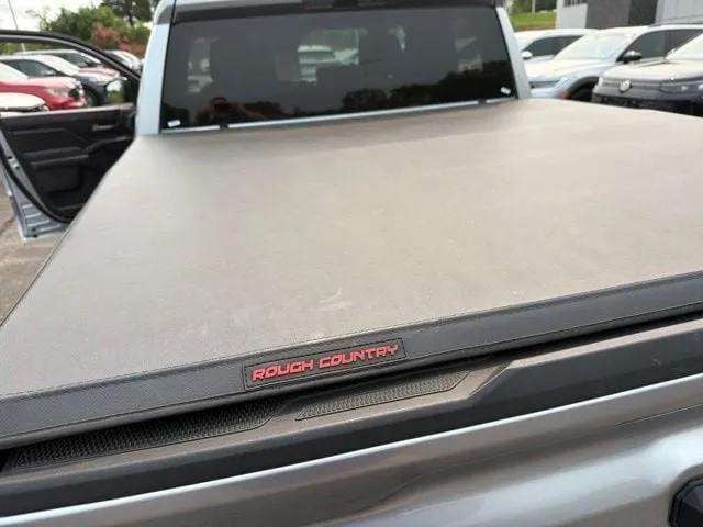 Pre-Owned 2025 Toyota Tacoma TRD Off-Road - photo - 28