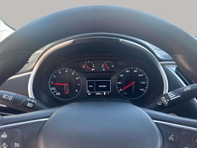 Pre-Owned 2023 Chevrolet Malibu LT - photo - 9