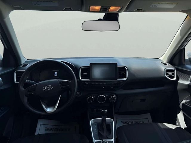 Pre-Owned 2025 Hyundai Venue SEL - photo - 7