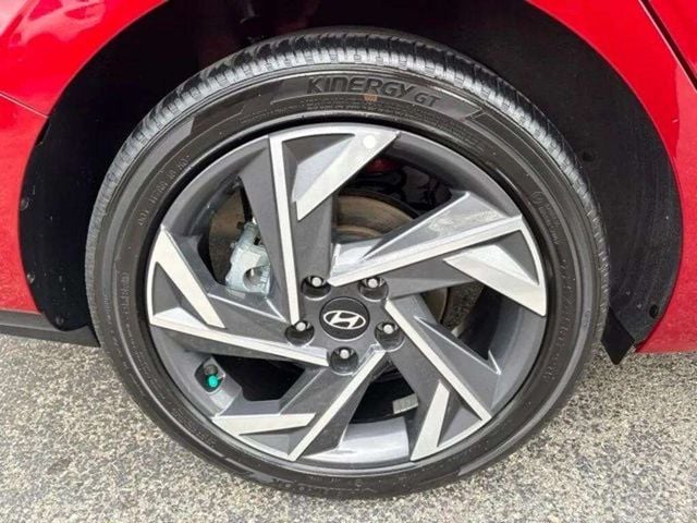 Pre-Owned 2025 Hyundai Elantra SEL Convenience - photo - 12