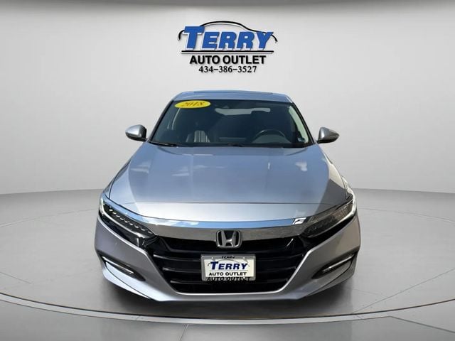 Pre-Owned 2018 Honda Accord Hybrid Touring - photo - 2
